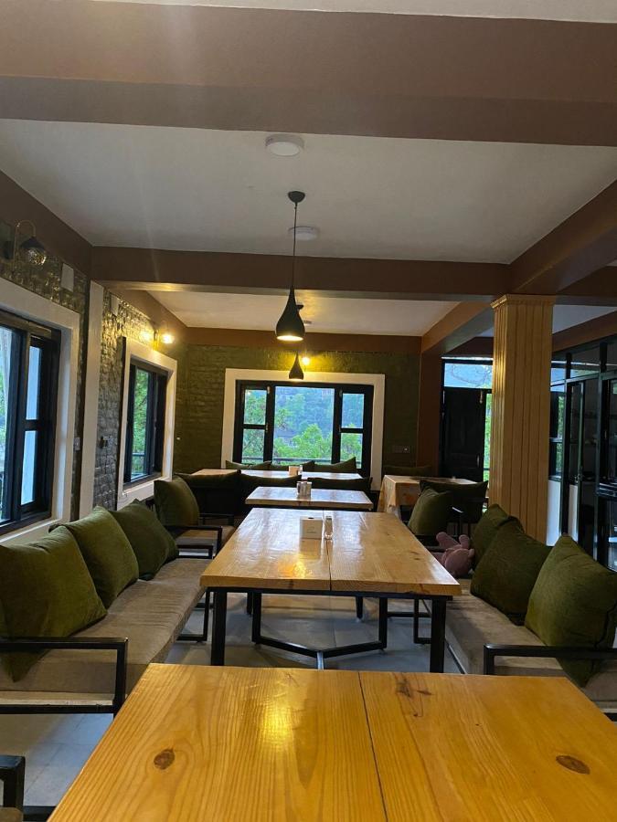 Hotel Aagaman - Best Family Hotel In Bandipur Buitenkant foto